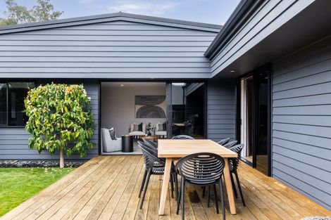 Photo of property in 3a Selwyn Road, Havelock North, 4130