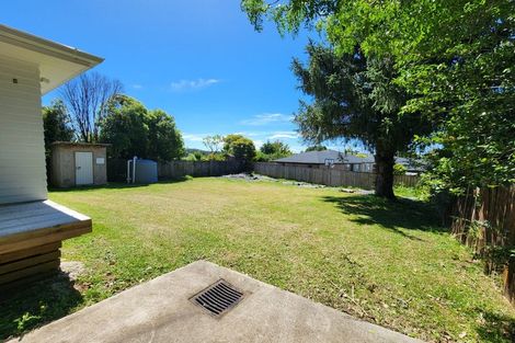 Photo of property in 18a Parrs Cross Road, Henderson, Auckland, 0612