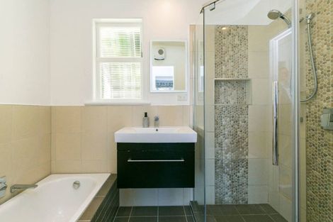 Photo of property in 50 Belvedere Road, Hataitai, Wellington, 6021