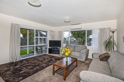 Photo of property in 7 Lilian Street, Te Kamo, Kamo, 0112