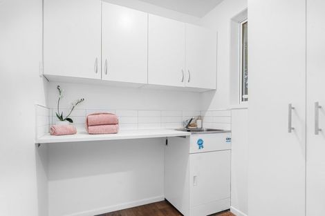 Photo of property in 9 Loreto Place, Hornby, Christchurch, 8042