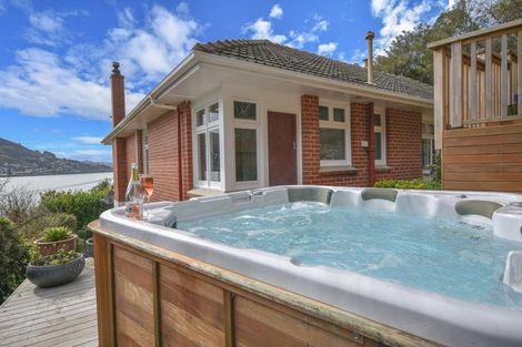 Photo of property in 10 Irvine Road, The Cove, Dunedin, 9077