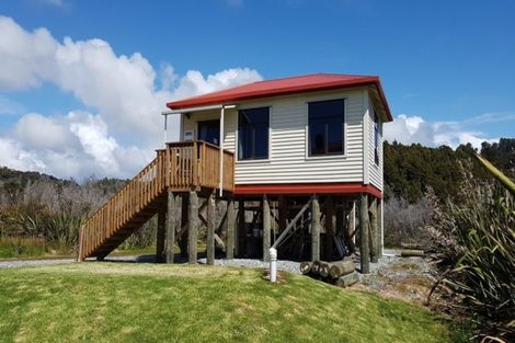 Photo of property in 65 The Strand, Okarito, Whataroa, 7886