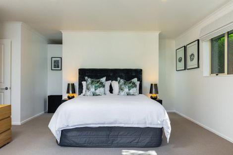 Photo of property in 8 Whitby Close, Waikawa, Picton, 7220