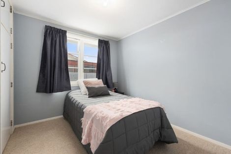 Photo of property in 9/45 Pine Avenue, Ebdentown, Upper Hutt, 5018