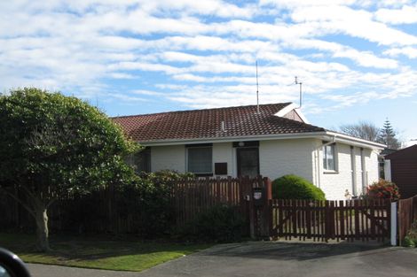 Photo of property in 1/32 Mountbatten Street, New Brighton, Christchurch, 8061