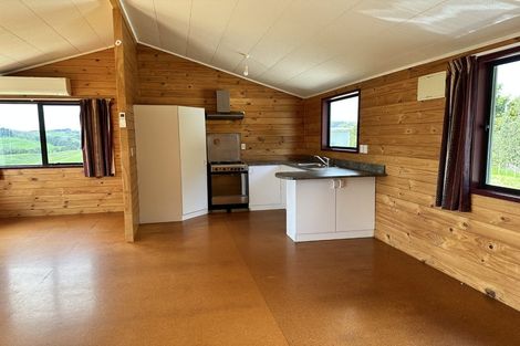 Photo of property in 357 Oneriri Road, Kaiwaka, 0573