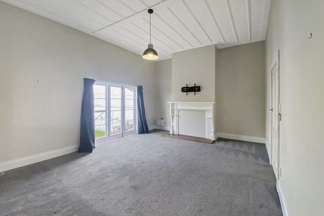Photo of property in 6 Stark Street, Durie Hill, Whanganui, 4500