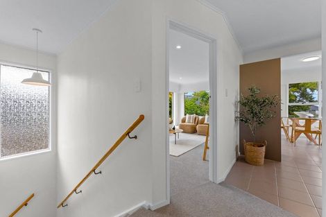 Photo of property in 3/6 Gordon Avenue, Milford, Auckland, 0620