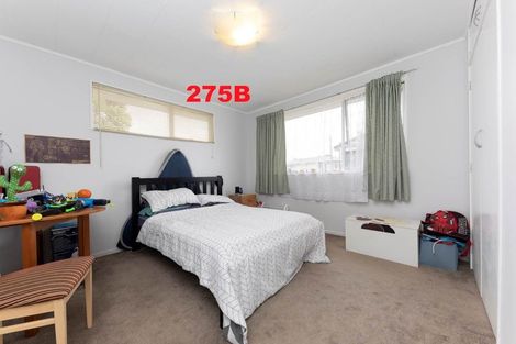 Photo of property in 2/275 Te Atatu Road, Te Atatu South, Auckland, 0610