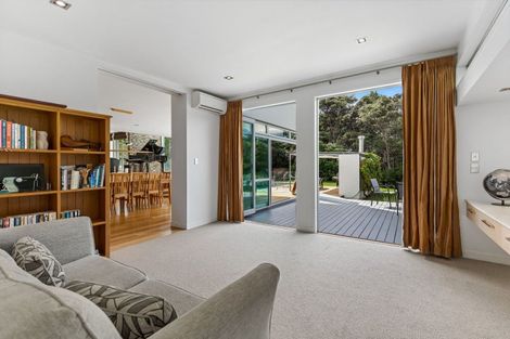 Photo of property in 160 Schnapper Rock Road, Schnapper Rock, Auckland, 0632