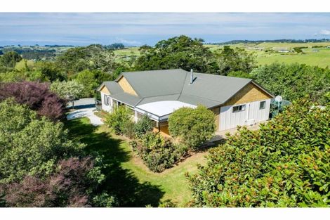 Photo of property in 235 Devich Road, Mangawhai, Kaiwaka, 0573