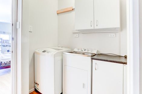 Photo of property in 12 Taylor Street, Durie Hill, Whanganui, 4500