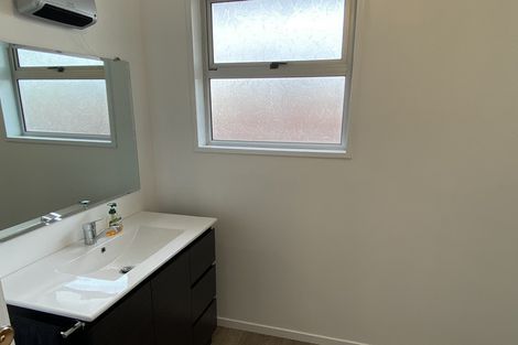 Photo of property in 79a Churchill Avenue, Hokowhitu, Palmerston North, 4410