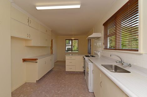 Photo of property in 141 Parkvale Road, Karori, Wellington, 6012