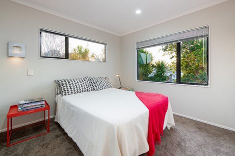 Photo of property in 35a Kowhai Road, Mairangi Bay, Auckland, 0630