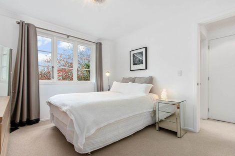 Photo of property in 8/2 Herne Bay Road, Herne Bay, Auckland, 1011