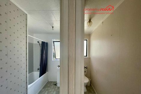 Photo of property in 32 Rangitake Drive, Spotswood, New Plymouth, 4310