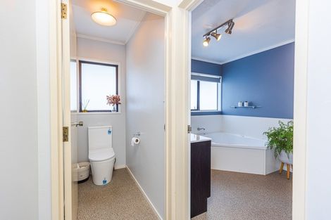 Photo of property in 36 Aiken Road, Saint Johns Hill, Whanganui, 4501