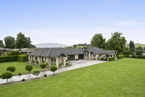 Photo of property in 35 Riverside Lane, Karapiro, Cambridge, 3494