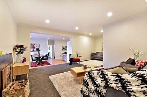 Photo of property in 11 Tui Crescent, Manurewa, Auckland, 2102