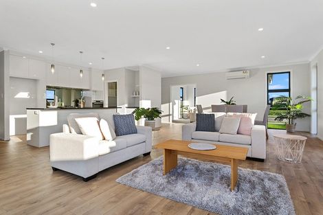 Photo of property in 30 Terry Came Drive, Cambridge, 3434