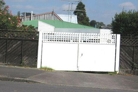 Photo of property in 1/40 Mahara Avenue, Birkenhead, Auckland, 0626