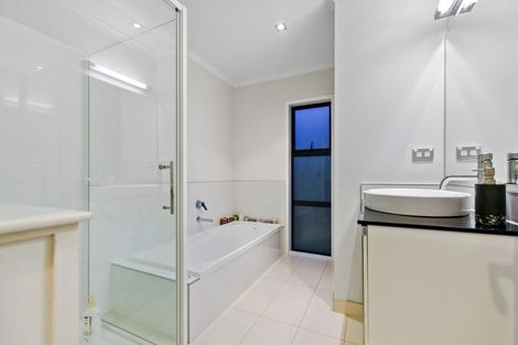 Photo of property in 20 Castleton Way, Flagstaff, Hamilton, 3210