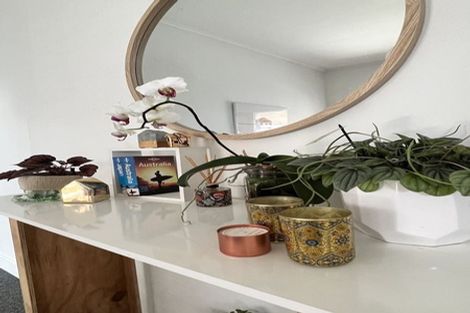 Photo of property in 22 West End Road, Herne Bay, Auckland, 1022