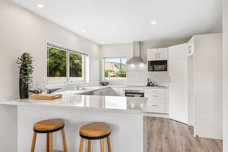 Photo of property in 2a Sylvan Avenue, Waikanae, 5036