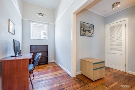 Photo of property in 25 Plunket Avenue, Petone, Lower Hutt, 5012