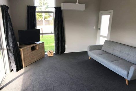 Photo of property in 43 Eversham Road, Mount Maunganui, 3116