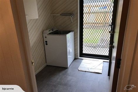 Photo of property in 32 Langston Avenue, Palmerston North, 4414