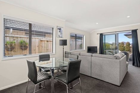 Photo of property in 11 Ponga Place, Papamoa Beach, Papamoa, 3118