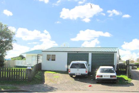 Photo of property in 12 Serrano Place, Clover Park, Auckland, 2023