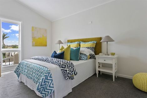 Photo of property in 4/8 Wood Street, Papakura, 2110