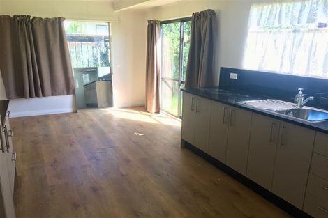 Photo of property in 1/355 Roscommon Road, Clendon Park, Auckland, 2103