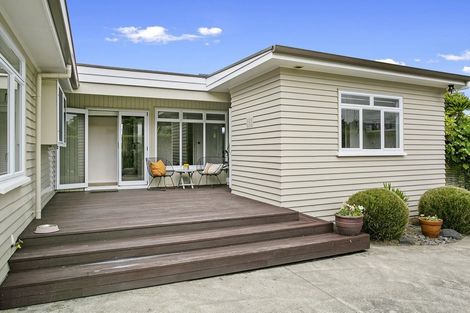 Photo of property in 46 Bowen Street, Cambridge, 3434