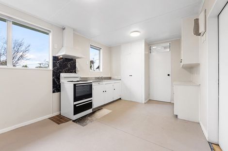 Photo of property in 1/24 Stapletons Road, Richmond, Christchurch, 8013