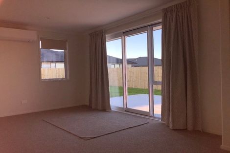 Photo of property in 37 Lake Drive, Tikipunga, Whangarei, 0112