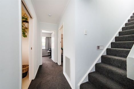 Photo of property in 11 Erin Street, Hokowhitu, Palmerston North, 4410