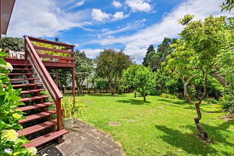 Photo of property in 32 Rutherford Terrace, Meadowbank, Auckland, 1072