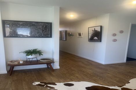 Photo of property in 8 Awatira Drive, Papamoa Beach, Papamoa, 3118