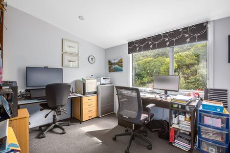 Photo of property in 98 Aotea Drive, Aotea, Porirua, 5024