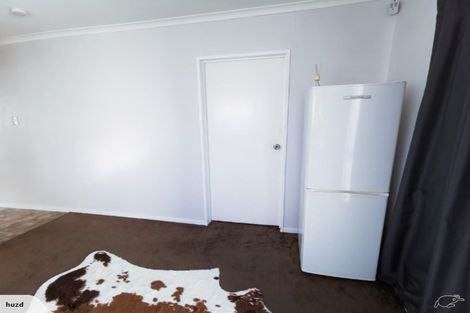 Photo of property in 14 Sharivari Place, Conifer Grove, Takanini, 2112