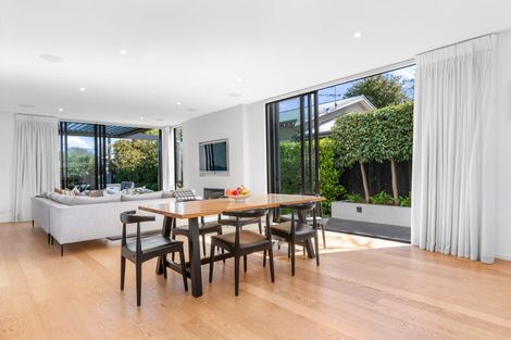 Photo of property in 10 Claremont Avenue, Papanui, Christchurch, 8053