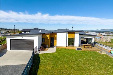 Photo of property in 2 Monterey Drive, Balclutha, 9230