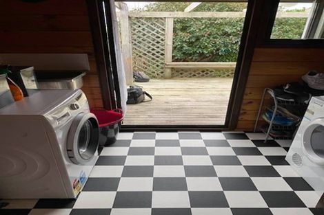 Photo of property in 29 Rembrandt Avenue, Tawa, Wellington, 5028