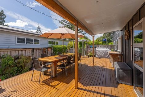 Photo of property in 36 Oyster Drive, Cooks Beach, Whitianga, 3591