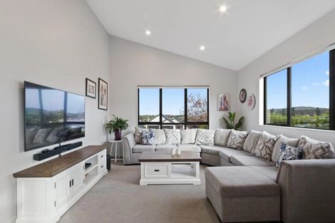 Photo of property in 20 Knoll Rise, Pukekohe, 2120